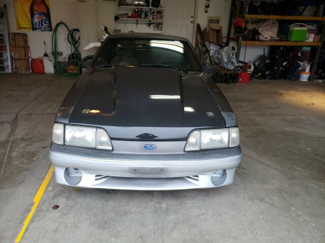 1990 Gray Ford Mustang Hatchback