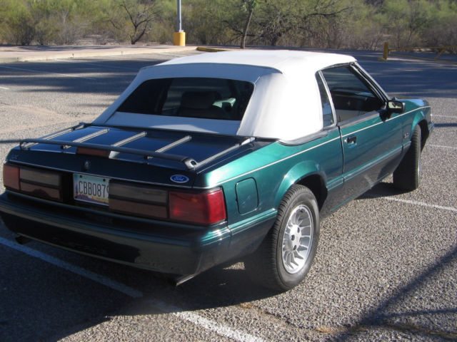 1990 Ford Mustang Convertible