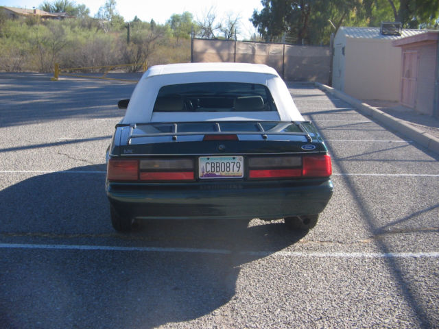 1990 Ford Mustang Convertible