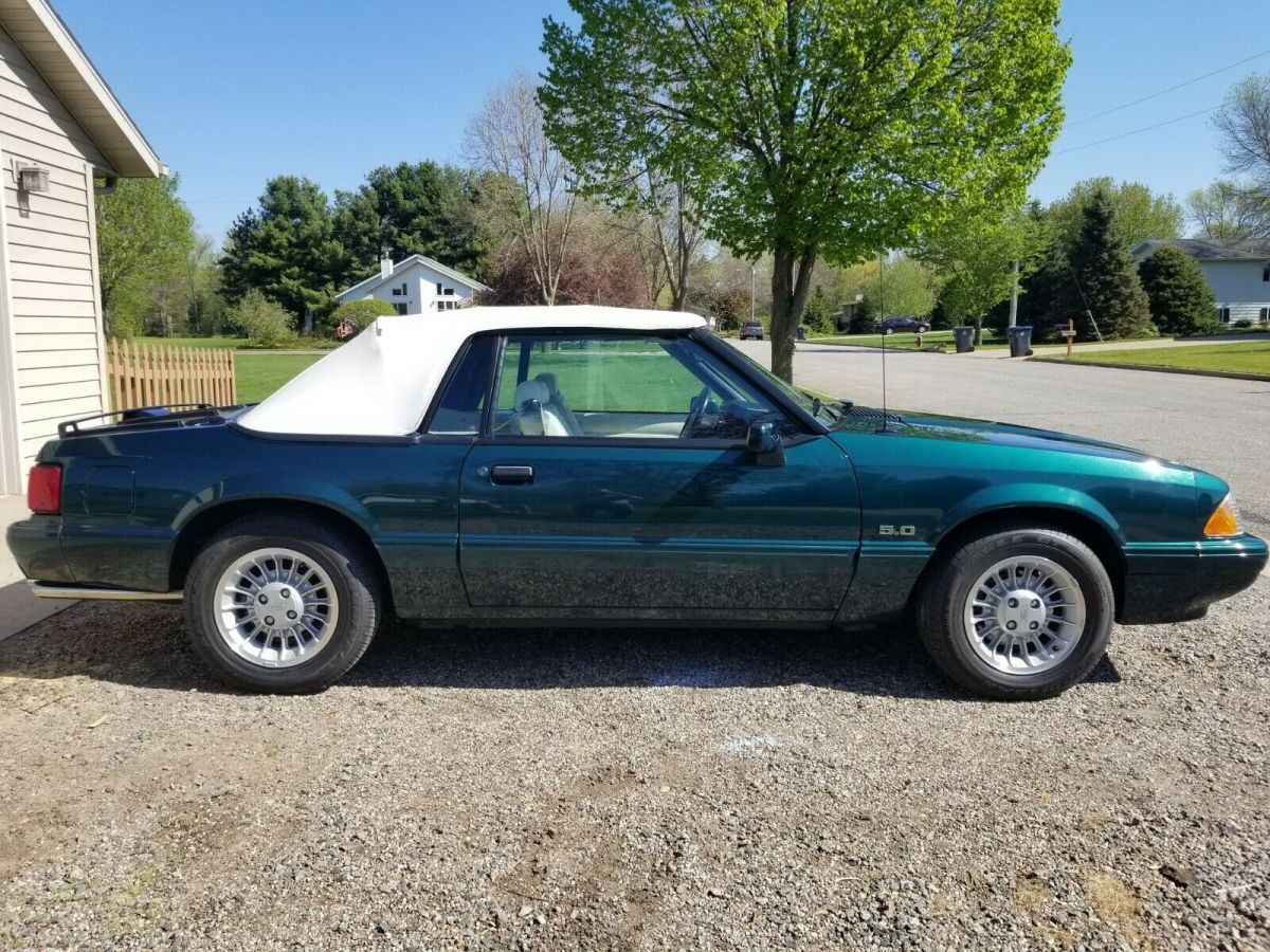 1990 Green Ford Mustang Convertible