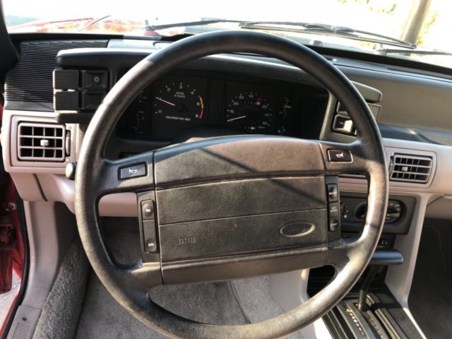 1990 Ford Mustang Convertible