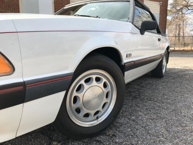 1990 White Ford Mustang Convertible