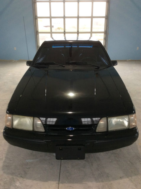 1990 Black Ford Mustang Hatchback