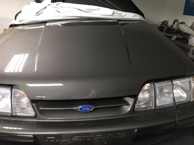 1990 Gray Ford Mustang Coupe