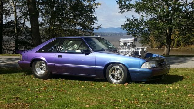 1990 Chrome Illusion True Blasberry Ford Mustang Hatchback