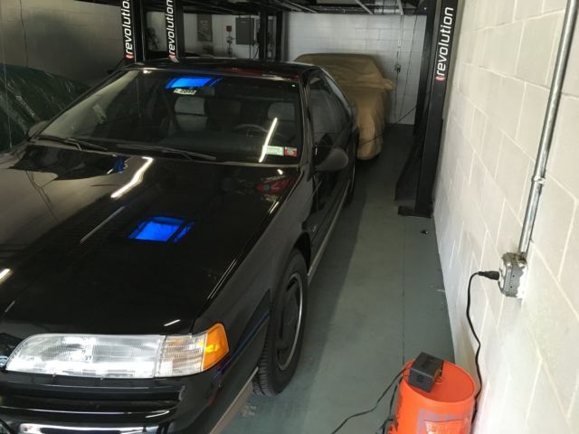 1990 Black Ford Thunderbird Coupe
