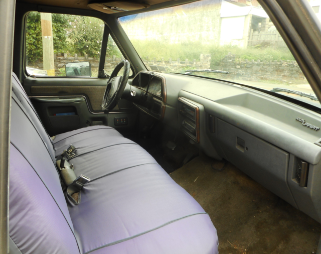 1990 Ford F-150 super club