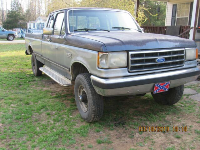 1990 Blue Ford F-250 Extended Cab Pickup
