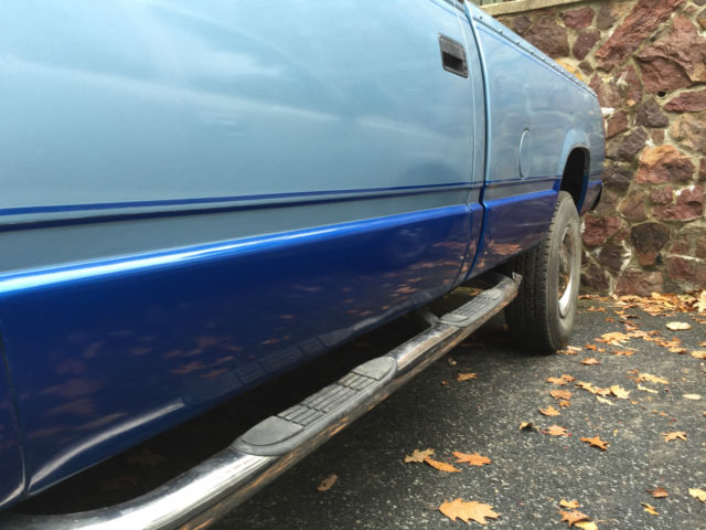 1990 BLUE GMC Sierra 2500 TRUCK