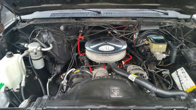 1990 Two Tone Black & Grey GMC Suburban SUV