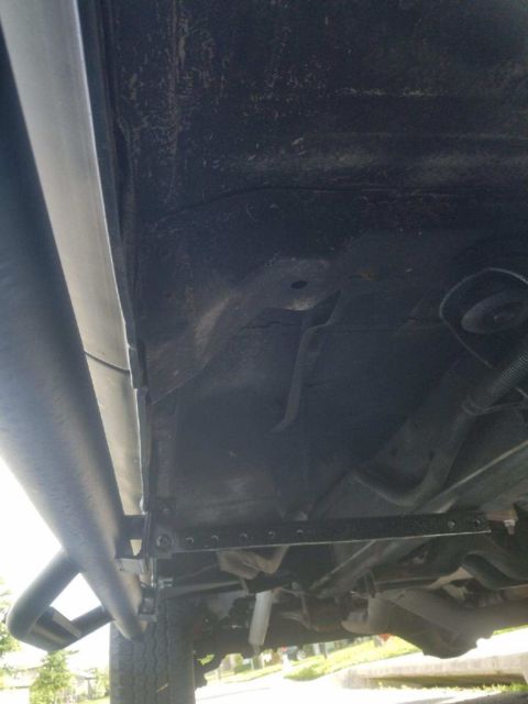 1990 Two Tone Black & Grey GMC Suburban SUV