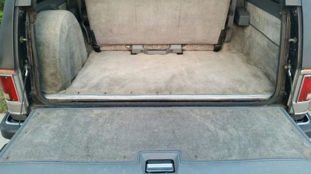 1990 Two Tone Black & Grey GMC Suburban SUV