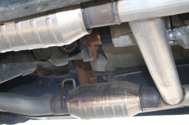 1990 White Chevrolet Blazer Standard Passenger Van