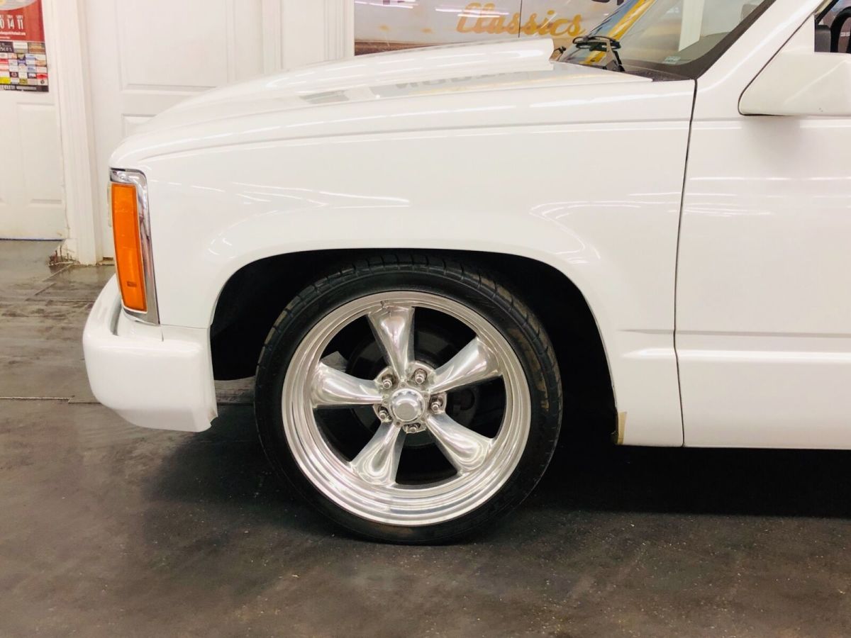 1990 White GMC Pickup Pickup