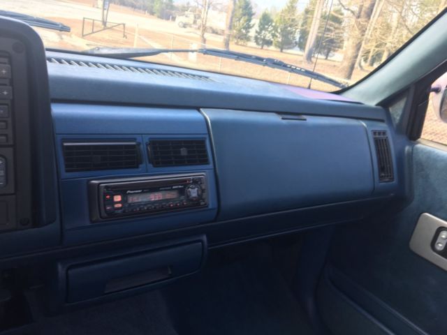 1990 Blue / White GMC Sierra 1500 Standard Cab Pickup