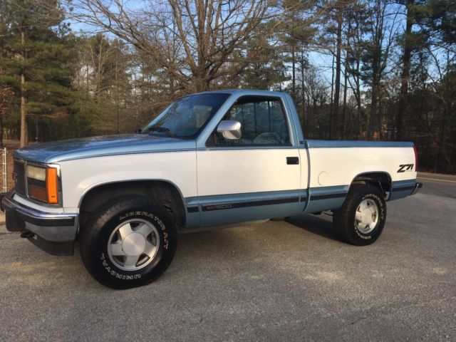 1990 Blue / White GMC Sierra 1500 Standard Cab Pickup