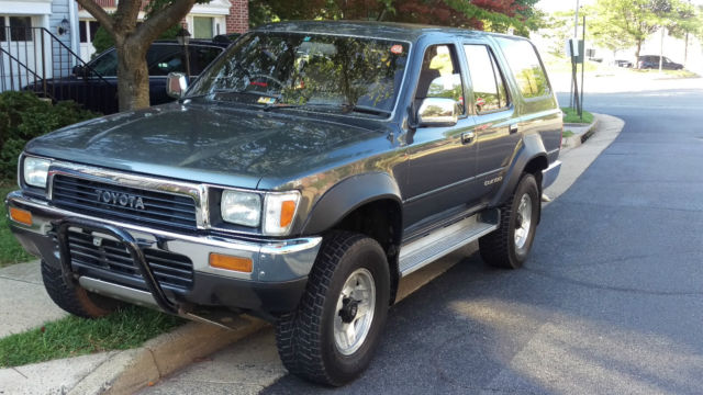 1990 Gray Toyota Other
