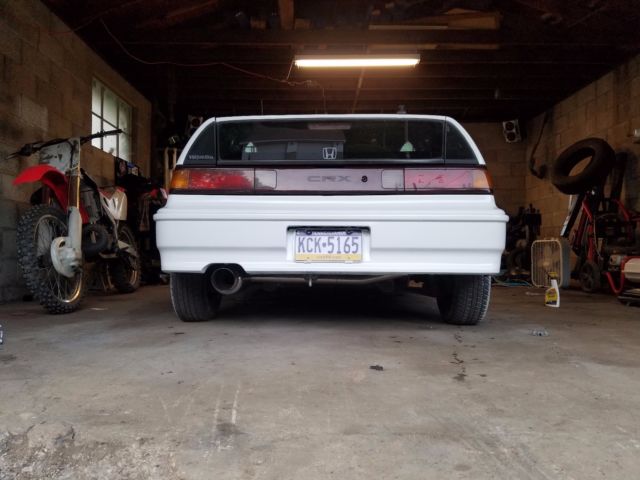 1990 White Honda CRX Hatchback