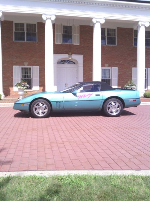 1990 Turquoise Metallic Chevrolet Corvette Convertible