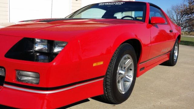 1990 Red Chevrolet Camaro Coupe