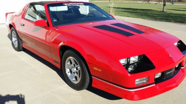 1990 Red Chevrolet Camaro Coupe