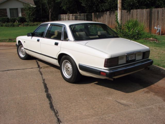 1990 White Jaguar XJ6 Sedan