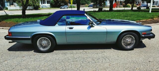 1990 Diamond Blue Jaguar XJS Convertible