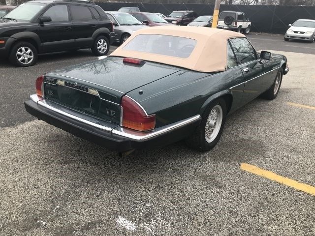 1990 Green Jaguar XJS --