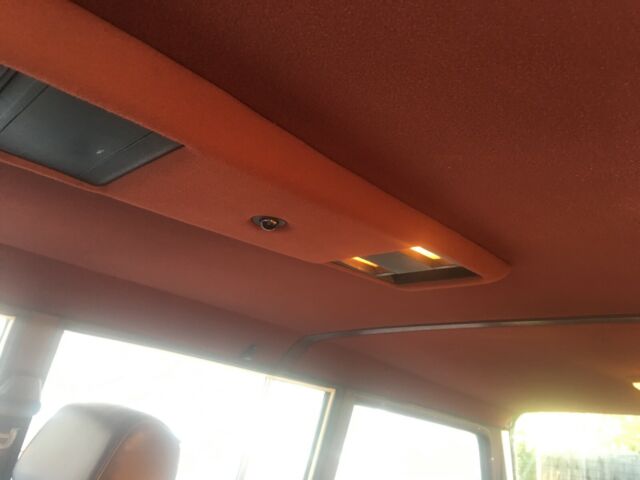 1990 White Jeep Wagoneer SUV