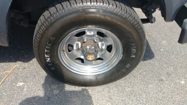 1990 Gray Toyota Land Cruiser SUV