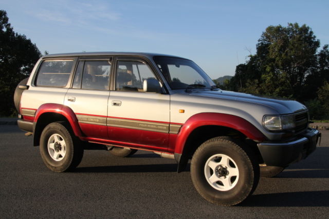 1990 Silver Toyota Land Cruiser SUV