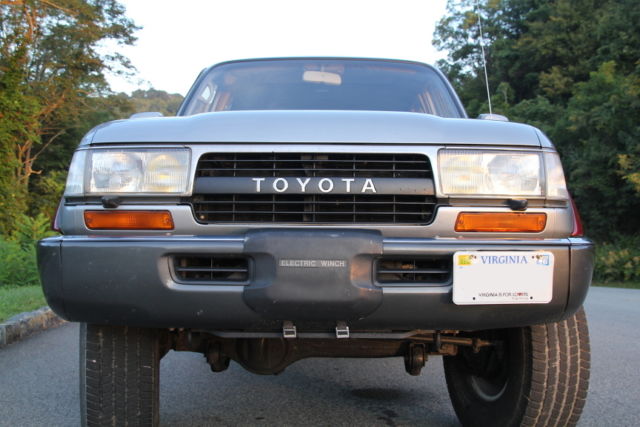 1990 Silver Toyota Land Cruiser SUV