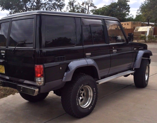 1990 Black Toyota Other SUV