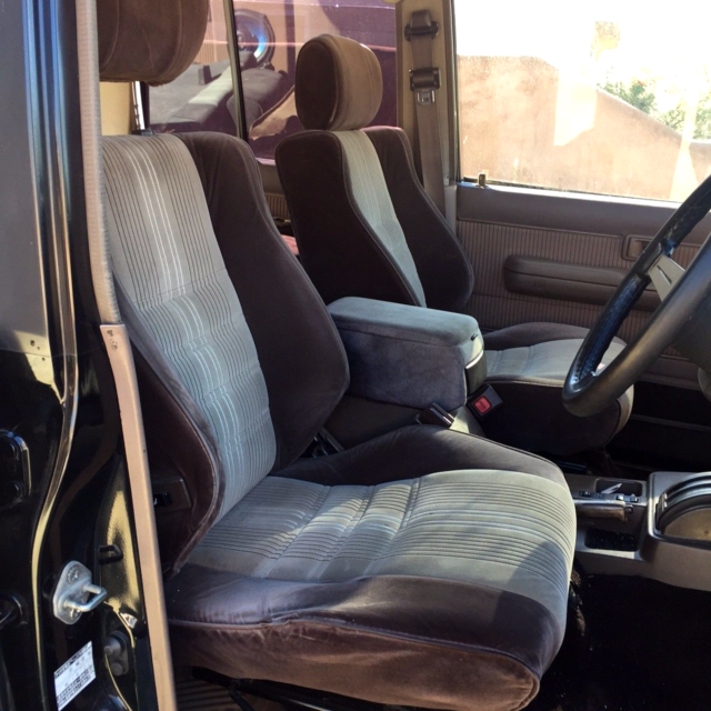 1990 Black Toyota Other SUV