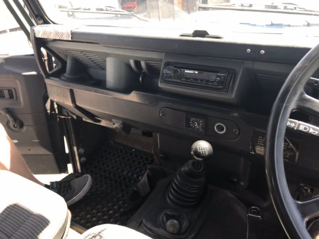 1990 Green Land Rover Defender