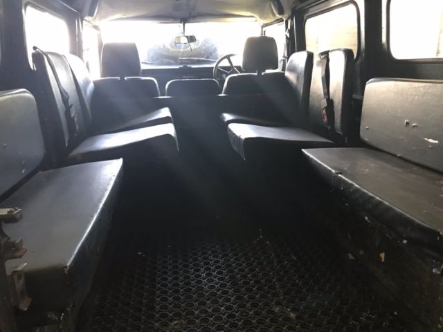 1990 Green Land Rover Defender