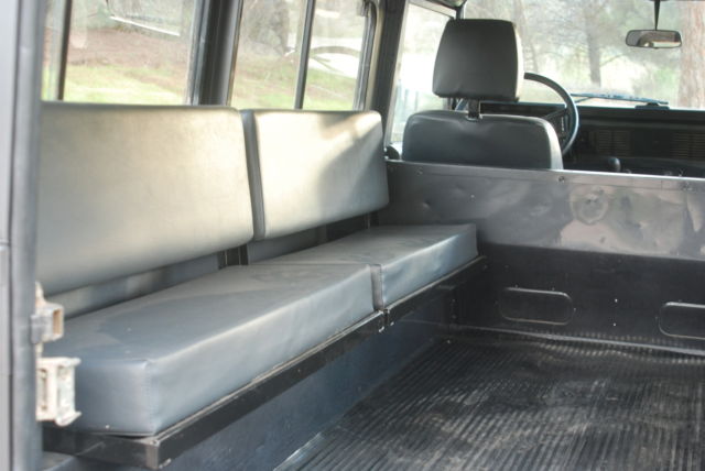 1980 Gray Land Rover Defender