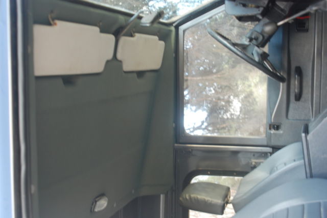 1980 Gray Land Rover Defender