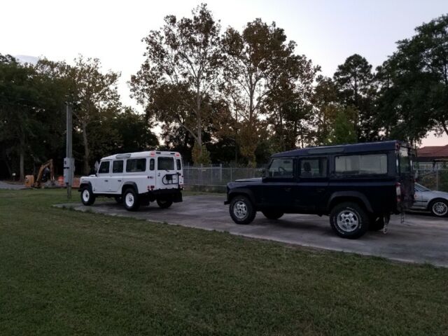 1990 Land Rover Defender