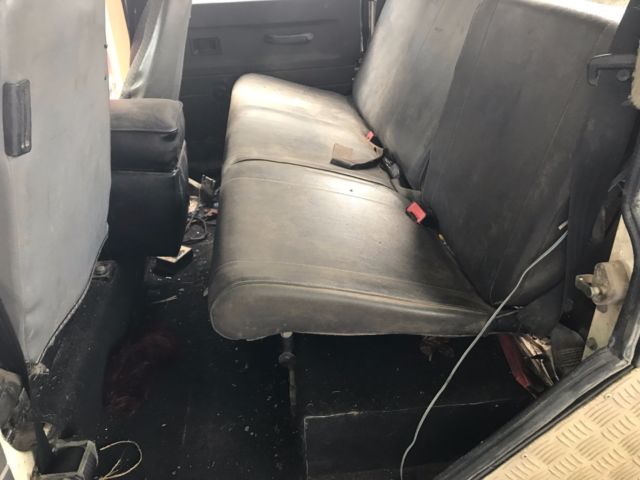 1990 Silver Land Rover Defender