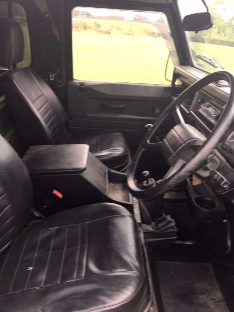 1990 Green Land Rover Defender SUV