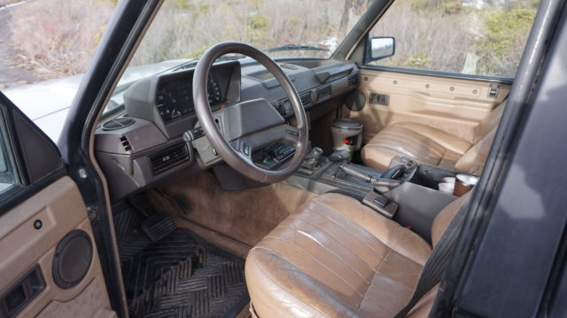 1990 Silver Land Rover Range Rover SUV