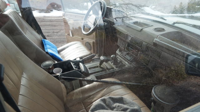 1990 Silver Land Rover Range Rover SUV