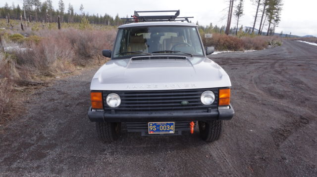 1990 Silver Land Rover Range Rover SUV