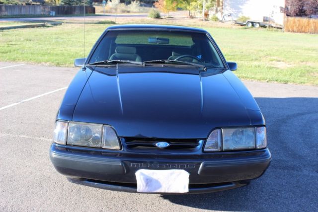 1990 Ford Mustang