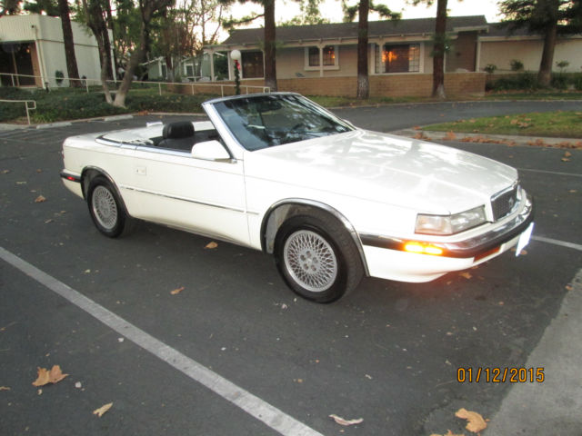 1990 White Chrysler Other Convertible