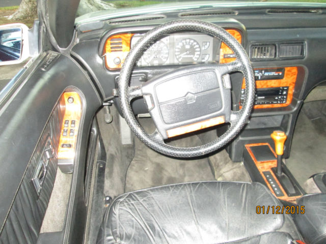 1990 White Chrysler Other Convertible