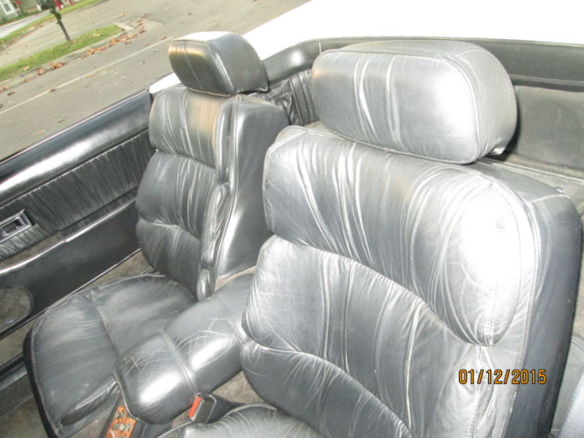 1990 White Chrysler Other Convertible