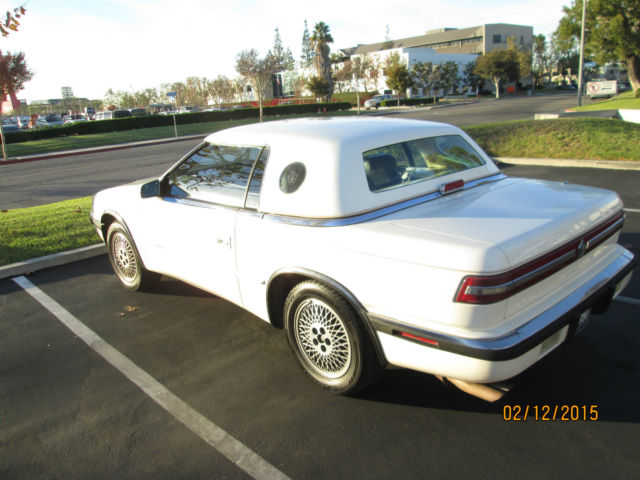 1990 White Chrysler Other Convertible