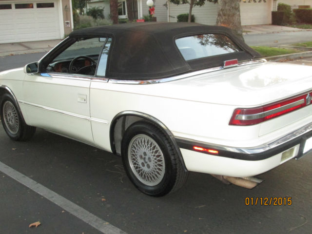 1990 White Chrysler Other Convertible